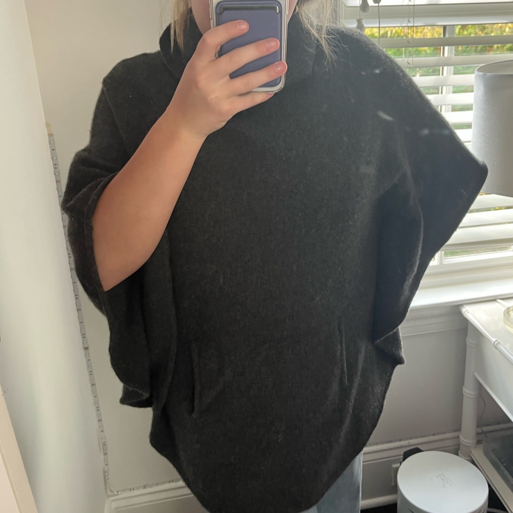 Pure Amici Cashmere Poncho